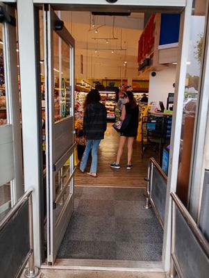 Manoa Marketplace by null