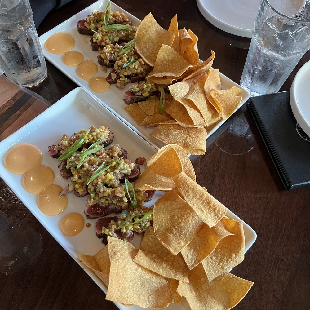 OAK at The Glen - Seared Ahi - Bars Near Me - Glenview, Illinois OAK at The Glen - Seared Ahi - Bars Near Me - Glenview, Illinois