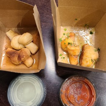 We, The Pizza - Cinnamon knots, garlic knots - Pizza Near Me - Arlington, Virginia We, The Pizza - Cinnamon knots, garlic knots - Pizza Near Me - Arlington, Virginia