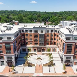 The James by Veris Residential