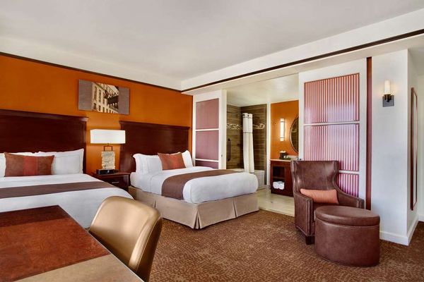 The Emily Morgan San Antonio - a DoubleTree by Hilton Hotel by null