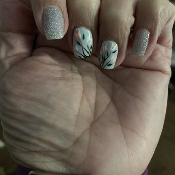 Queen Bee Nails and Spa - Nails done at Queen Bee by Jenn - Nail Salons Near Me - Brighton, Massachusetts Queen Bee Nails and Spa - Nails done at Queen Bee by Jenn - Nail Salons Near Me - Brighton, Massachusetts