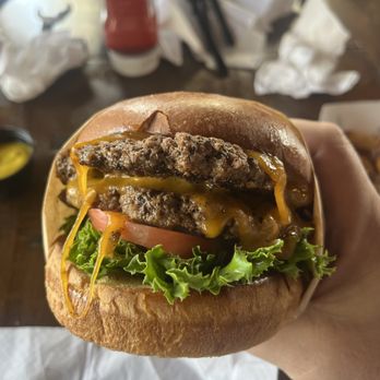 Adler's - Double cheeseburger - Burgers Near Me - Davenport, Florida