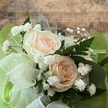 La Floriya - Petite wrist corsage made with peach colored roses - Florists Near Me - San Jose, California