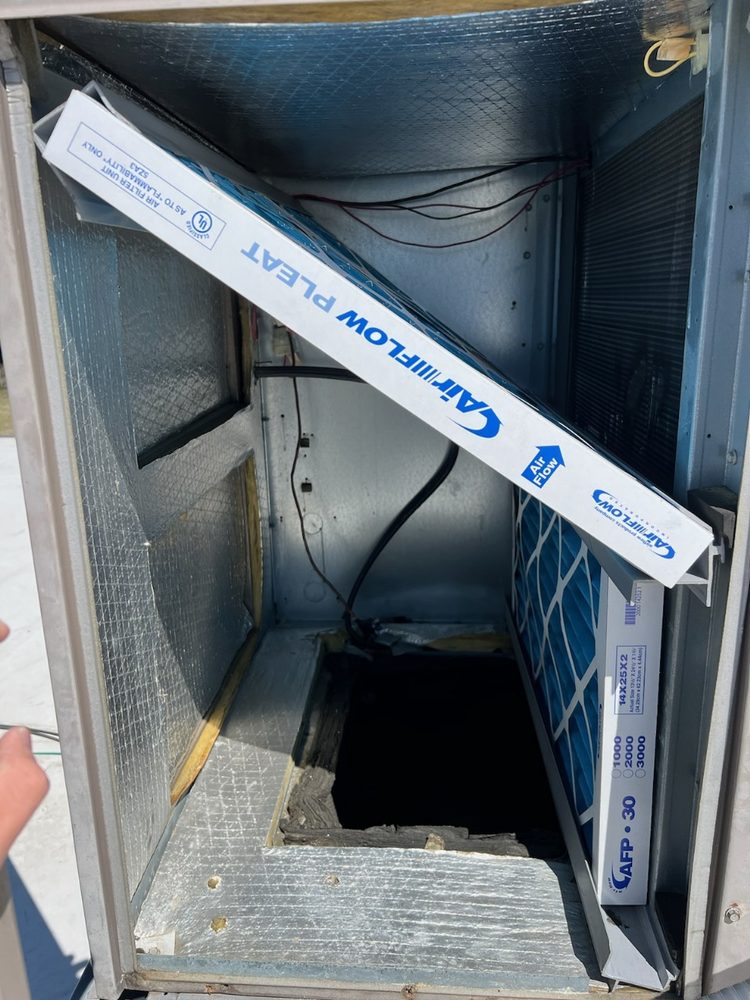 Slide of Echo Facility Solutions