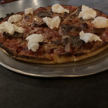 Grainsley's Kitchen + Drinks - Ricotta, Meatball and Ham Pizza - Cocktail Bars Near Me - Warwick, Rhode Island