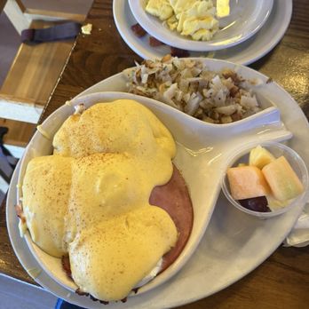 Stacks - Eggs Benedict with four eggs - Breakfast & Brunch Near Me - Burlingame, California Stacks - Eggs Benedict with four eggs - Breakfast & Brunch Near Me - Burlingame, California