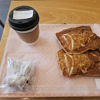 Cocohodo - Mochi red bean tayaki, walnut pastry, coco latte (with Condensed milk but not too sweet). - Desserts Near Me - Flushing, New York Cocohodo - Mochi red bean tayaki, walnut pastry, coco latte (with Condensed milk but not too sweet). - Desserts Near Me - Flushing, New York