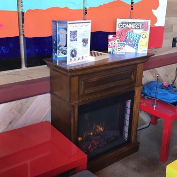Social Pie - Lounge and Games - Pizza Near Me - Dallas, Texas
