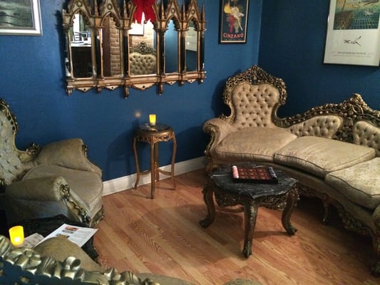 Little Room Jazz Club by null