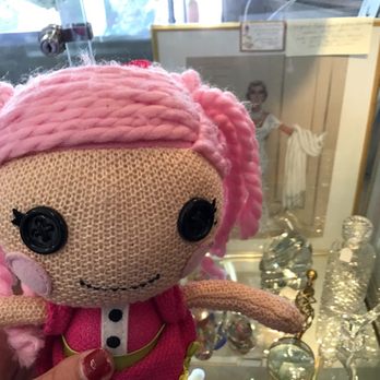 Beaumont Antique Mall - Antiques Near Me - Beaumont, California