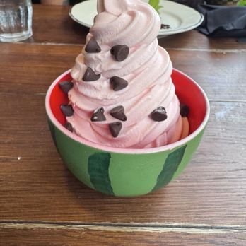 Aloha Steak House - Their signature watermelon soft serve was interestingly goooddd. Must try! - Steakhouses Near Me - Honolulu, Hawaii