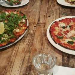 Mezzadellas - Gambero and Margharita Pizzas