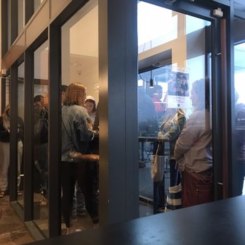 Chipotle Mexican Grill - Line wrapped around entry way and out the door - Mexican Near Me - Duluth, Minnesota
