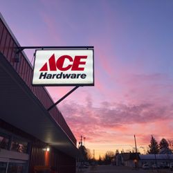 Larson & Son Ace Hardware