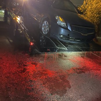 Lazy Towing - Towing Near Me