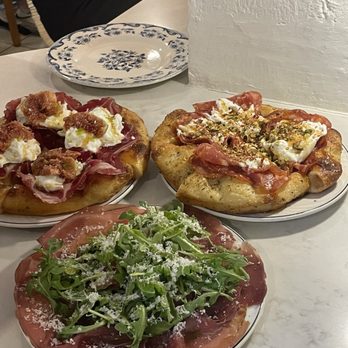 La Panzeria - Italian Near Me - Montreal, Quebec