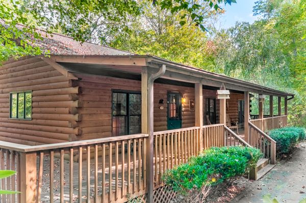 Asheville Log Cabin Rentals by null