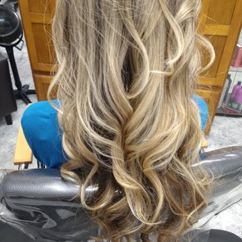 Paula's Beauty - Highlift Blonde - Hair Stylists Near Me - Ocoee, Florida Paula's Beauty - Highlift Blonde - Hair Stylists Near Me - Ocoee, Florida