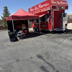 Tacos Los Barrios - The truck