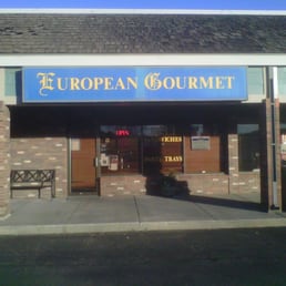 Unassuming Place in a strip-mall off of Wadsworth behind Golden Europe restaurant. Unassuming Place in a strip-mall off of Wadsworth behind Golden Europe restaurant.