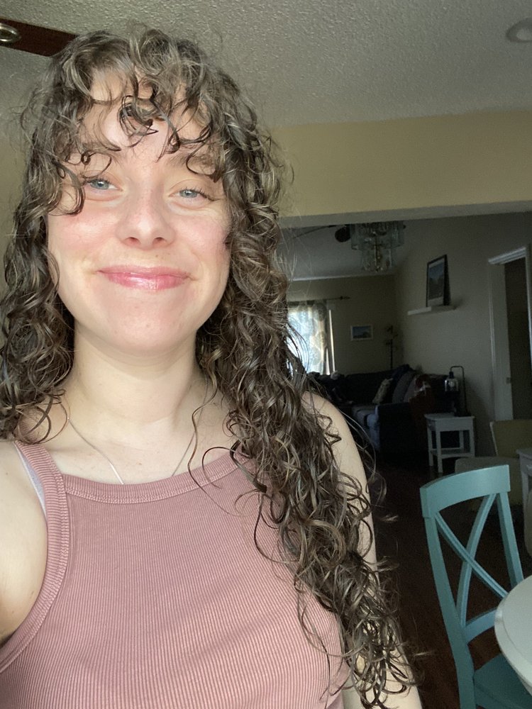 CARLIE’S CUTTING EDGE SALONTOLEDO BLADE Updated August 2024 566