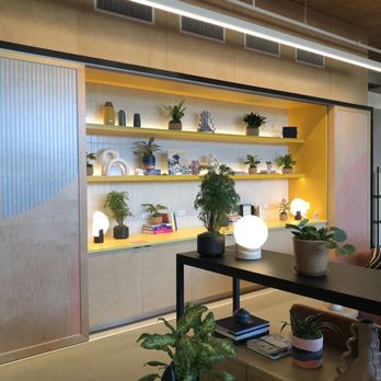 Google Visitor Experience Cafe - Cafes Near Me - Mountain View, California