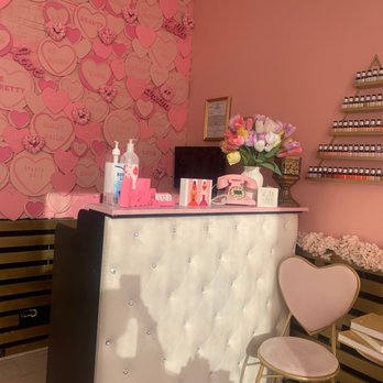Studio Nail Bar - Salon - Nail Salons Near Me - Burbank, California Studio Nail Bar - Salon - Nail Salons Near Me - Burbank, California