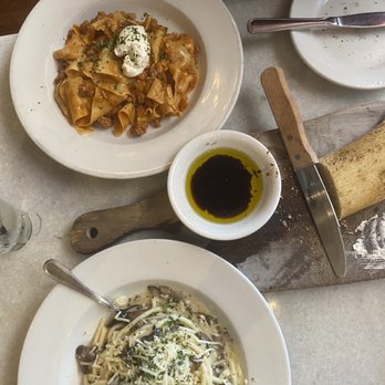 Ottava Via - Truffle pasta, ragout, and bread service - Pizza Near Me - Detroit, Michigan