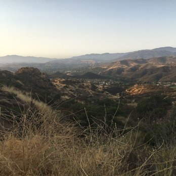 China Flats - Hiking Near Me - Oak Park, California