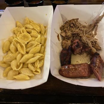 SanTan Gardens  - No cheese in the Mac ! Skimpy portions ! - Beer Tours Near Me - Chandler, Arizona