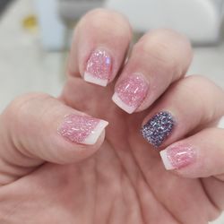Nails Buzz 2