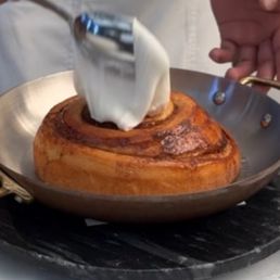 Cinnamon roll