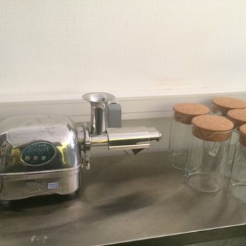 Happy Feel - L'extracteur pour préserver vitamines et nutriments - Juice Bars & Smoothies Near Me - Lyon, 69
