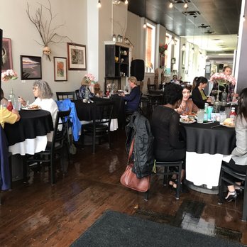 2 Gals Kitchen - Cafes Near Me - Concord, North Carolina