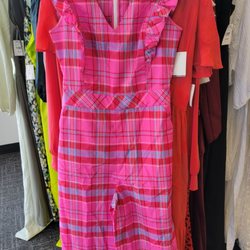 Discount Fashion Warehouse