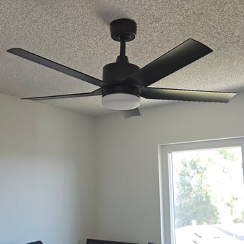 Handy Havy - Cieling fan - Handyman Near Me Handy Havy - Cieling fan - Handyman Near Me