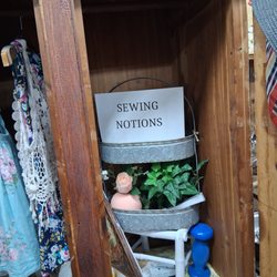 Pretty Things Vintage