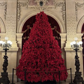 The Breakers - Beautiful Christmas Tree in the Great Hall during December - Landmarks & Historical Buildings Near Me - Newport, Rhode Island