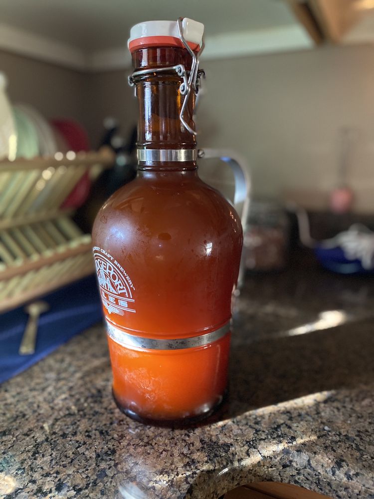 808 GROWLERS & GRUB Updated September 2024 808 SE Chkalov Dr