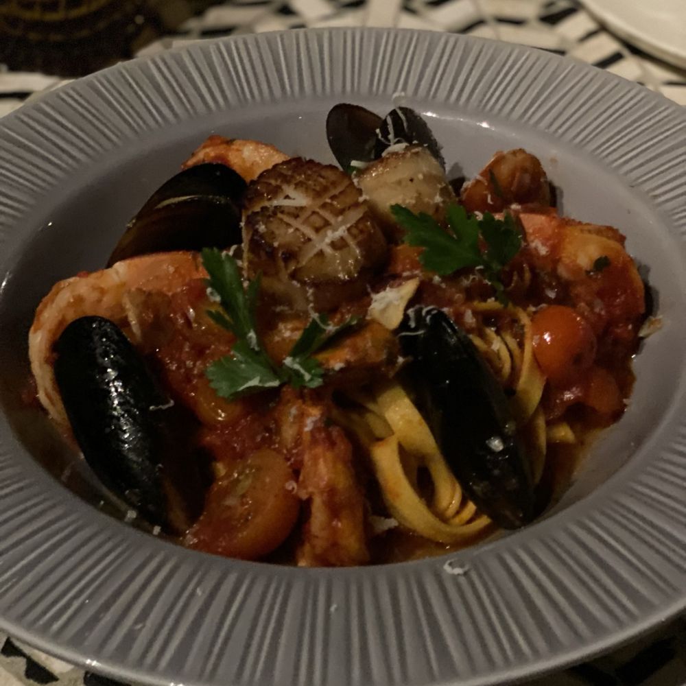 Vela - Frutti di mare - Italian Near Me - Cabo San Lucas, BCS