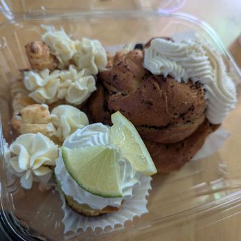 Kerri’s Café and Bakery - Coffee & Tea Near Me - Westlock, Alberta Kerri’s Café and Bakery - Coffee & Tea Near Me - Westlock, Alberta