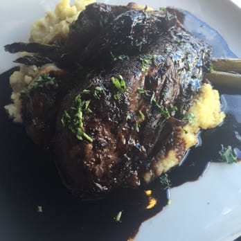 Kona Brewing - Pot roast - Pubs Near Me - Honolulu, Hawaii Kona Brewing - Pot roast - Pubs Near Me - Honolulu, Hawaii