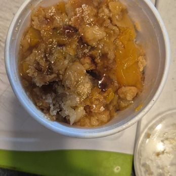 Black's Barbecue Lockhart - Peach Cobbler - Barbeque Near Me - Lockhart, Texas