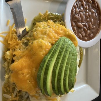 Aragon House Cafe - Huevos Ranchero with green sauce, instead of red - Breakfast & Brunch Near Me - Bellflower, California Aragon House Cafe - Huevos Ranchero with green sauce, instead of red - Breakfast & Brunch Near Me - Bellflower, California