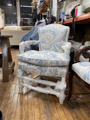 HC Custom Upholstery