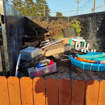 Junk Mouse - Junk Removal & Hauling Near Me