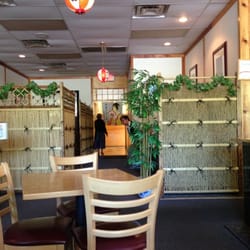 Fuji Japanese Restaurant - Pretty fun environment