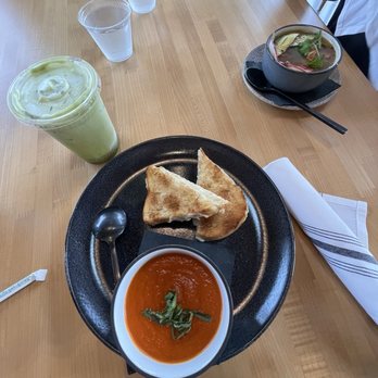 The Lighthouse - grilled cheese and tomato soup, adobo soup, matcha with oatmilk - Breakfast & Brunch Near Me - South San Francisco, California The Lighthouse - grilled cheese and tomato soup, adobo soup, matcha with oatmilk - Breakfast & Brunch Near Me - South San Francisco, California