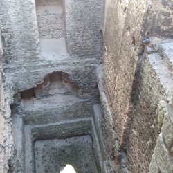 Rochester Castle - Pit
